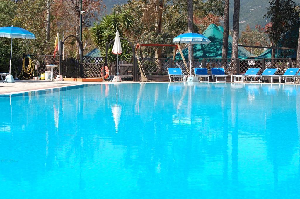 Camping Lacona Capoliveri  Exterior foto