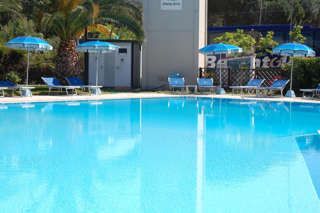 Camping Lacona Capoliveri  Exterior foto