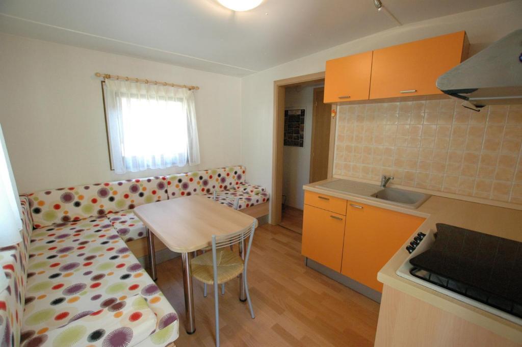Camping Lacona Capoliveri  Zimmer foto